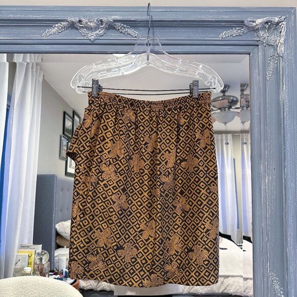 Vintage Silk Hawaiian Tropical Print Tan Wrap Mini Skirt Size M - Picture 2 of 8